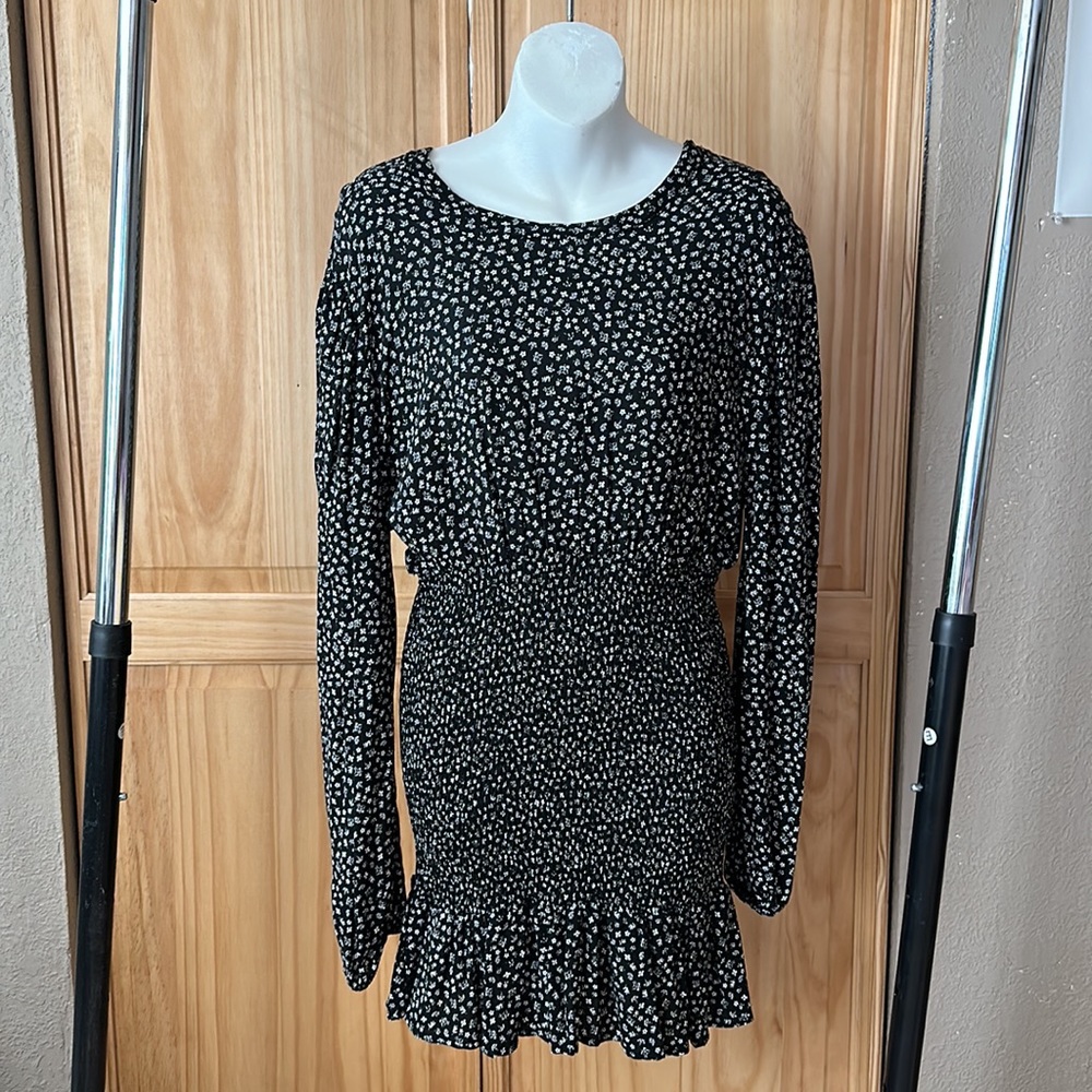 Vibe Sportswear Black White Floral Ditzy Mini Long Sleeve Smocked Dress